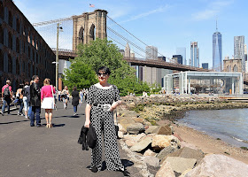 DUMBO in New York City, Manhattan, Brooklyn, blogerka w Nowym Jorku, Blackandwhitefashion in NY