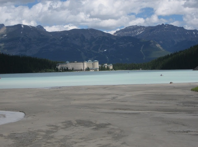 Big Beehive Lago Lousie