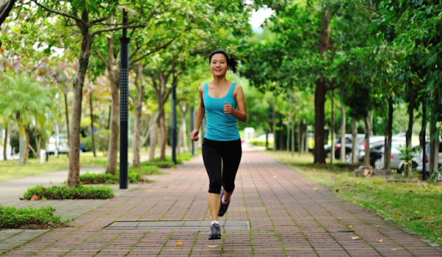 What burns more calories, run or walk?