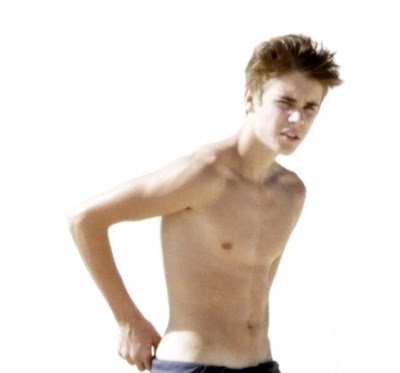 Justin-Bieber Goes-Shirtless