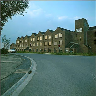 Ph 2 "Les Moulins 1" rue de la Cimaise  (1980