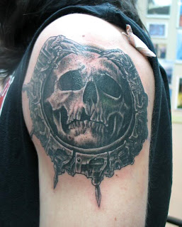 best pictures of Skull Tattoos-18