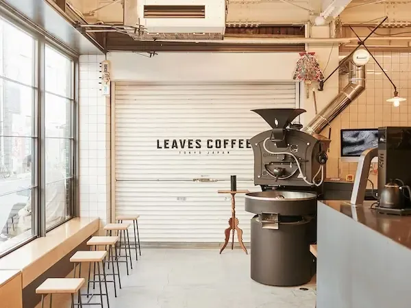 東京都 蔵前【LEAVES COFFEE ROASTERS（リーヴズ コーヒー ロースターズ）】