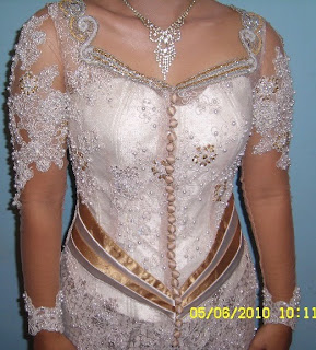 KEBAYA INDONESIA Juni 2010