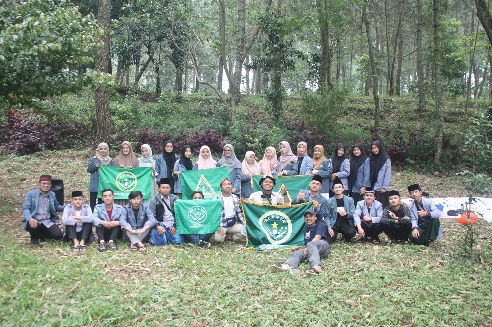 Halal Bi Halal Pelajar NU  Pacet Bandung Kolaborasi  Dengan Kertasari