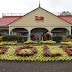 Dole Plantation - Pineapple ice cream is so good!