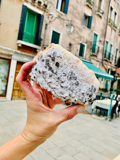 venicebakery, italianpastery, saintmarkssquare, veniceitaly