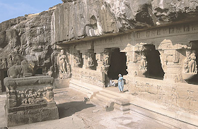 Gua Ajanta - India