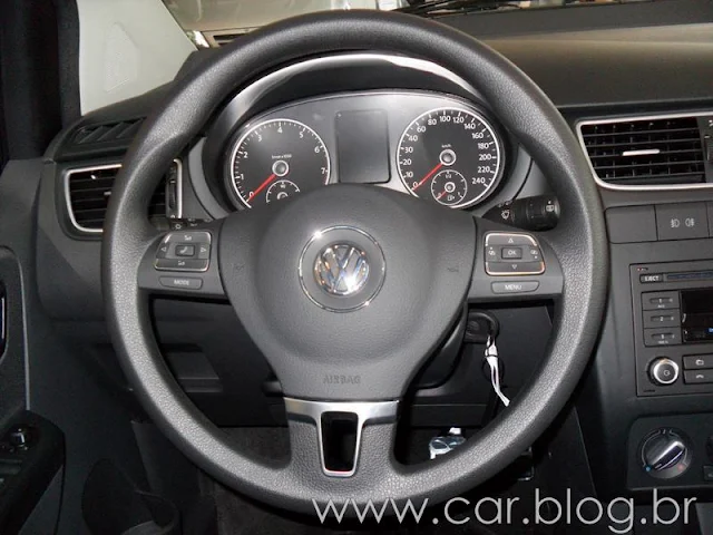 VW CrossFox 2012 - volante