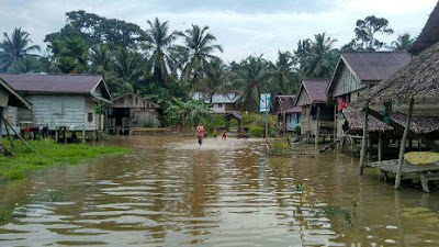Derita Salappak , Sebulan Diterjang Banjir Namun Bantuan Tak Kunjung Hadir