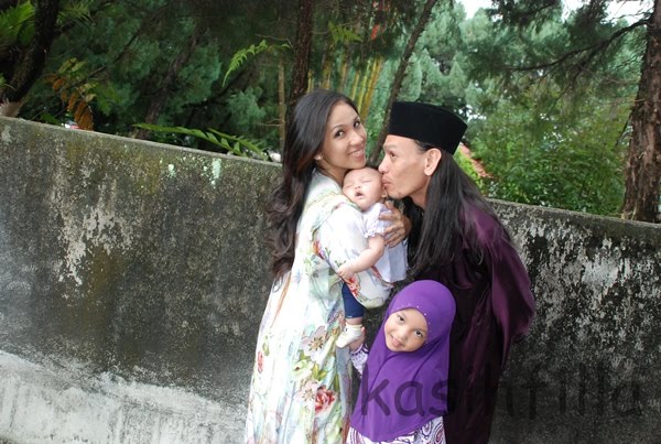 The Kasihs: GAMBAR RAYA LAGIJOM MUNTAH RERAMAIHEHEHE