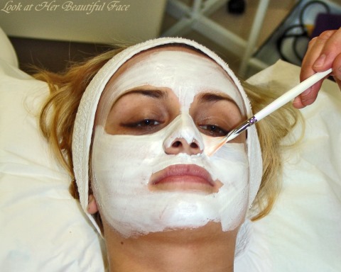Homemade Facial Mask All women want to have smooth soft and chewy facial 