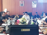 Jalur Putaran Balik Jalan Karya Wisata Bakal Ditambah: Warga Tetap Ngotot Bongkar Semua Seperator.. 
