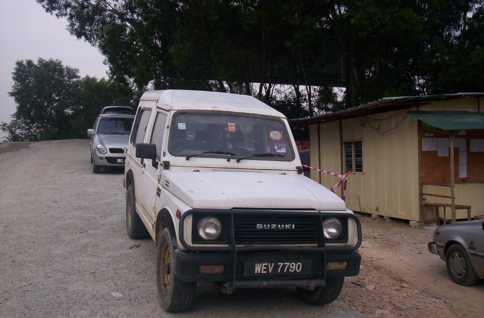 JEMPOLSLIFE: SUZUKI JIMNY - A JOURNEY