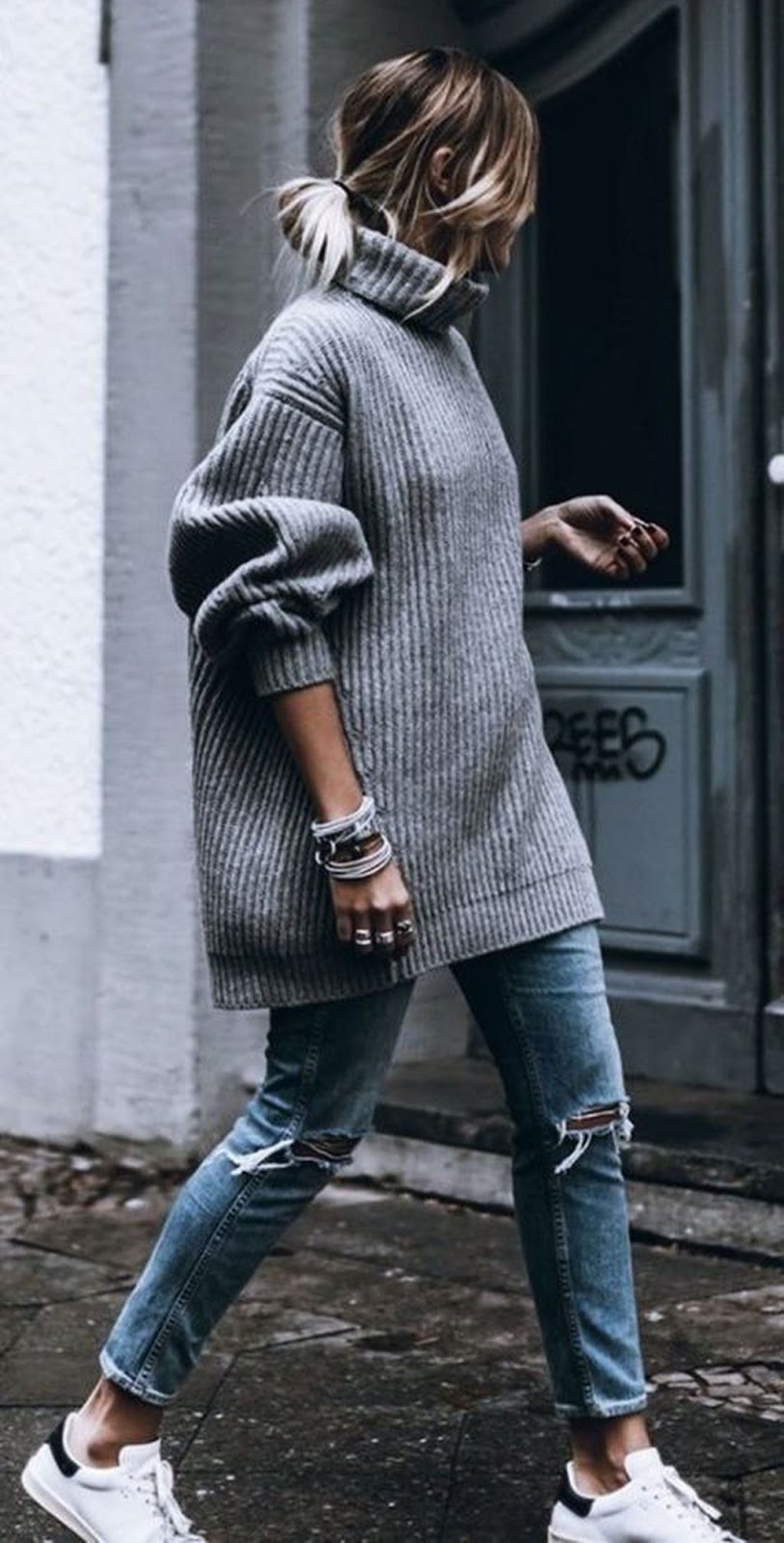 Cute Winter Outfit with Sneakers 2018