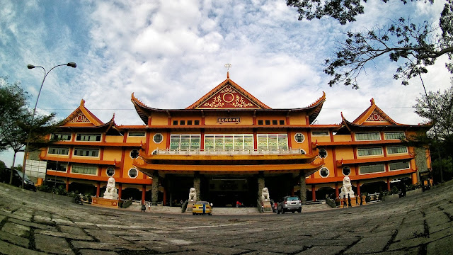 vihara maha maitreya medan