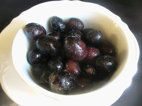 Refreshing Frozen Grapes