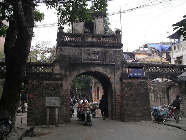 Hanoi’s Old Quarter - Vietnam beauty 1