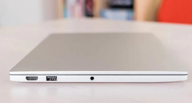 Review Xiaomi Notebook Mi Air 13 Full Specification