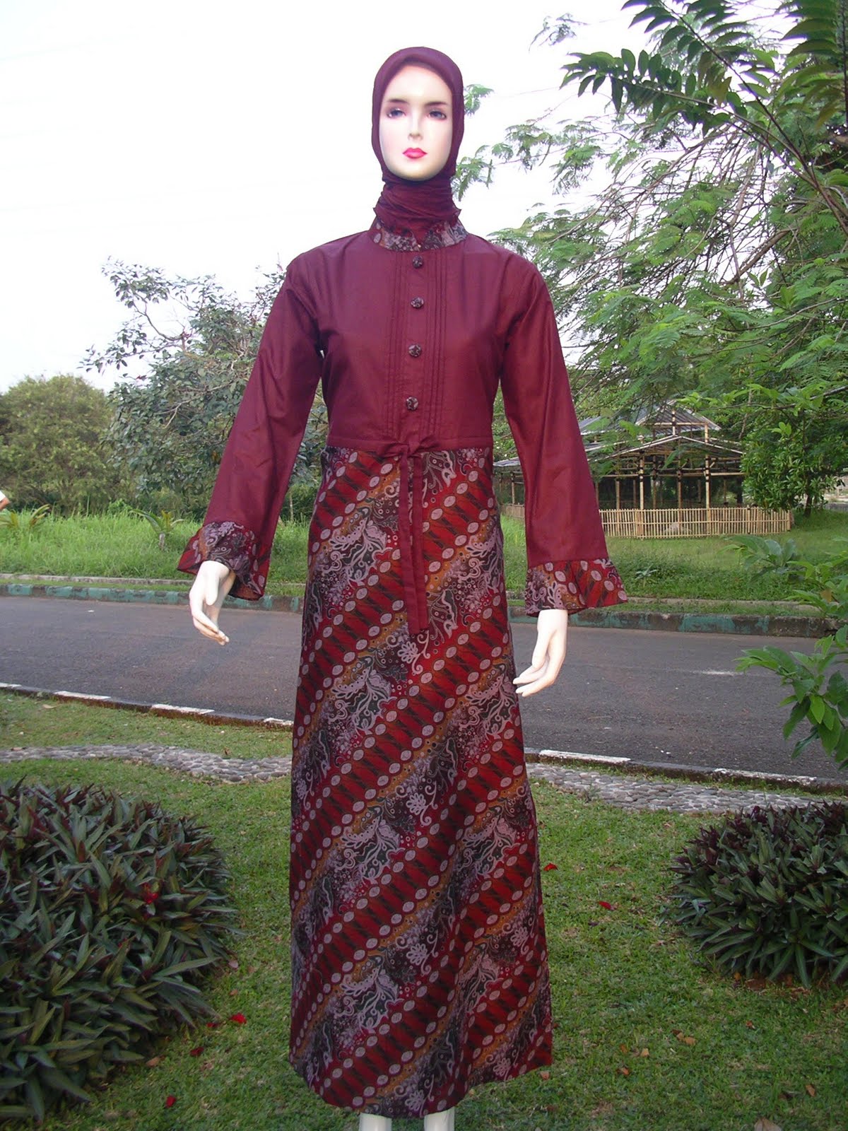 model baju gamis batik kombinasi  terbaru butik batik  dan 