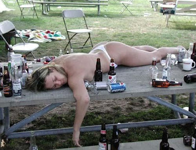 Hilarious Photos Of Funny Drunk People