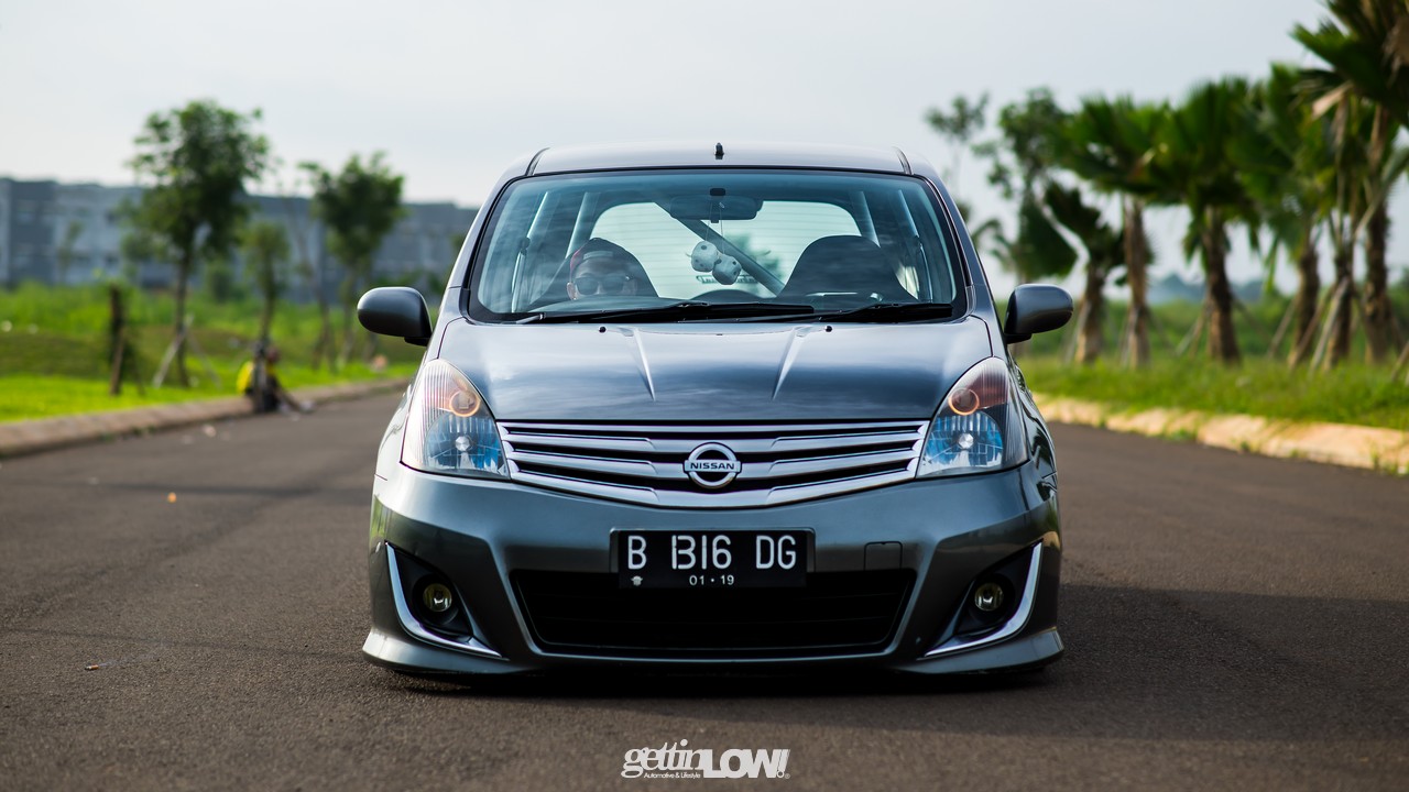 Modifikasi Mobil Ceper Nissan Grand Livina Gray Metallic Alul Stemaku