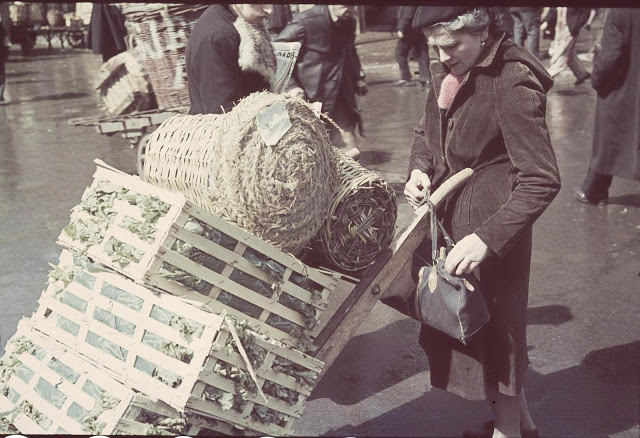 Fotografías a color de París durante la ocupación nazi