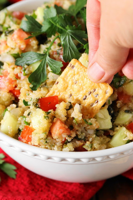 Enjoy this Quinoa Tabouli amongst Crunchmaster Quinoa Tabouli {or Tabbouleh}