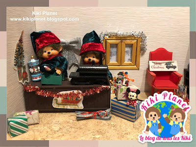 kiki monchhichi sanra claus elves christmas noël lutins tales contes cute