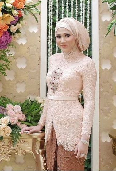 Model Kebaya Muslim Terbaru untuk Lamaran - Kumpulan Model 