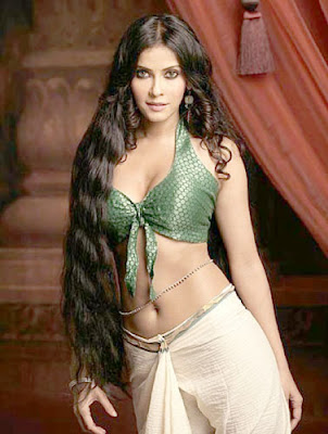 Nandana Sen Rang Rasiya Video