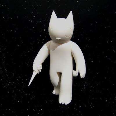 Cat with Dagger Unpainted Edition Vinyl Figure by Deth P Sun & FOE Gallery