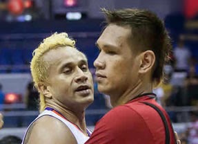 Asi Taulava and JuneMar Fajardo