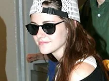 Kristen Stewart Ketahuan 'Mesra' Dengan Sesama Wanita