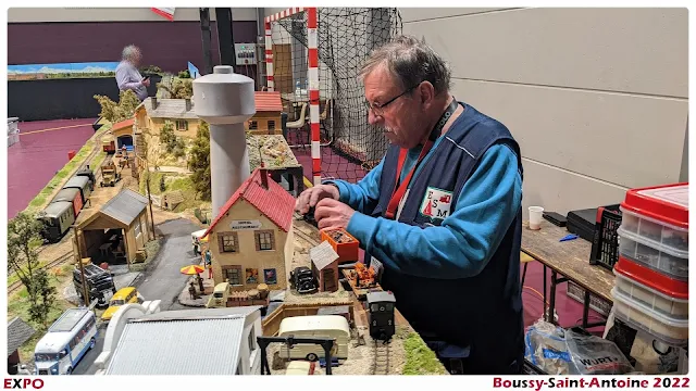 Escadrille Saint Michel à l’exposition de  maquette de Boussy-Saint-Antoine 2022.