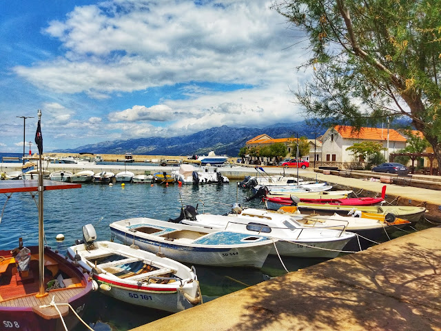 urokliwe porty w Chorwacji, marina, północna Dalmacja