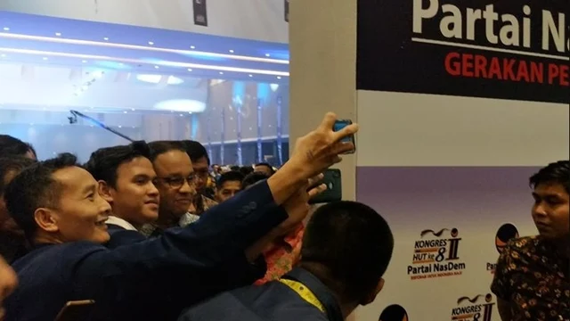 Kemesraan Nasdem Dengan Oposisi Cuma untuk Kekuasaan