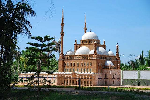 Beautiful & Most Famous Mosque Wallpapers