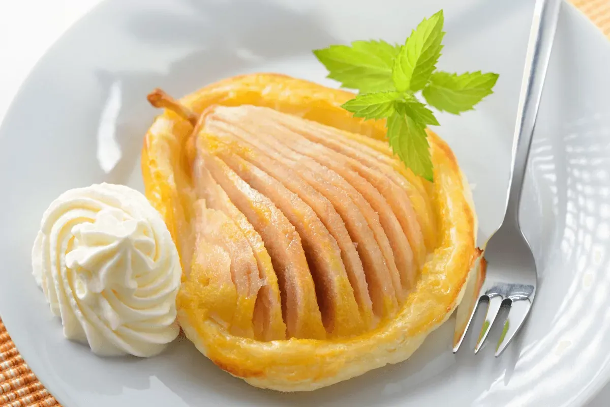 Pear with honey on jus rol puff pastry