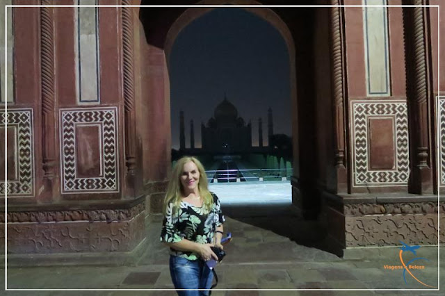 visita noturna ao Taj Mahal