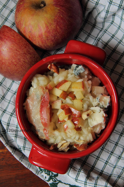 Risotto-gorgonzola-mele-bacon-nocciole