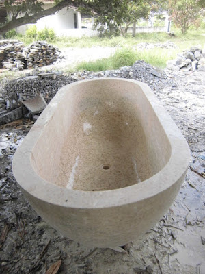 https://kerajinanmarmerterbaik.blogspot.com/2023/10/produk-pedestal-dan-bathtub-marmer-yang.html