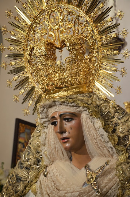 Nuestra Señora de la Esperanza - Triana - Sevilla