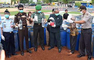 Mantap Dandim dan Kapolres Tuban Bersama sama Berantas Miras - Commando