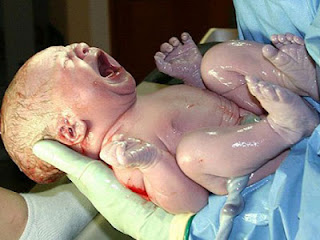 Tips Merawat Bayi Baru Lahir