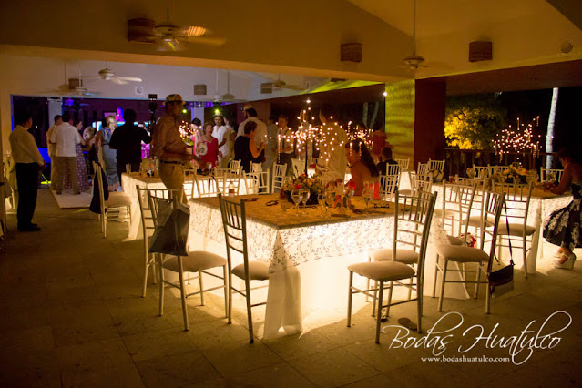 boda en playa, beach wedding, Oaxaca, México, Bodas Huatulco, Wedding Planner