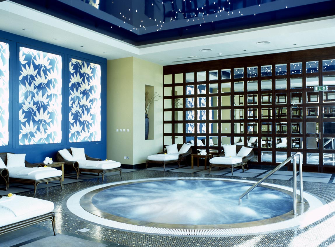 very luxury design for lobby