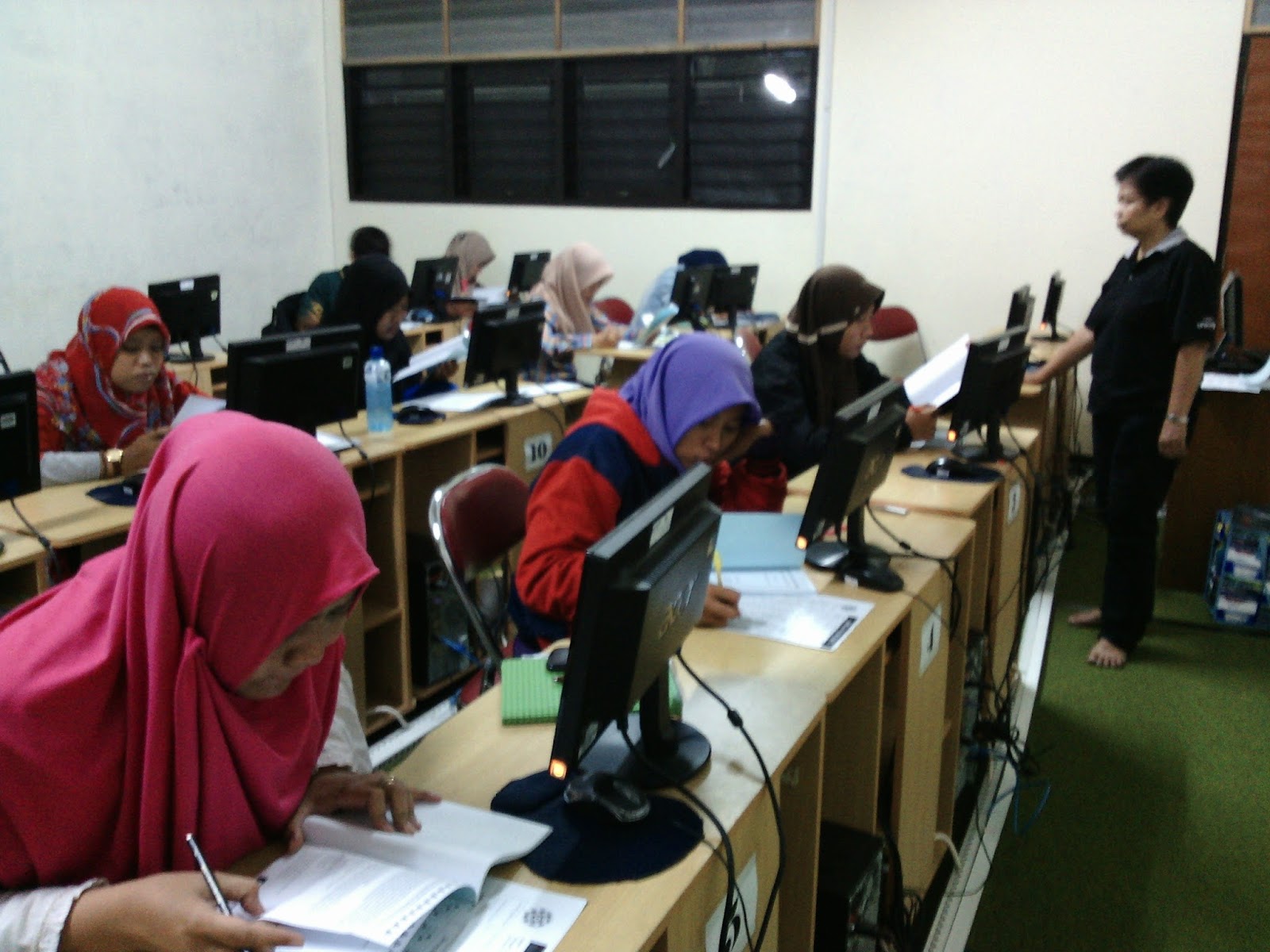 UJIAN TOEFL LIKE KE 2 UNTUK MAHASISWA KARYAWAN UP45