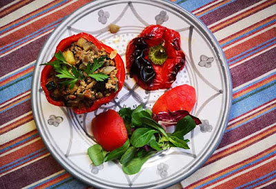 Pimiento relleno de ternera con verduras de temporada Dietnattule