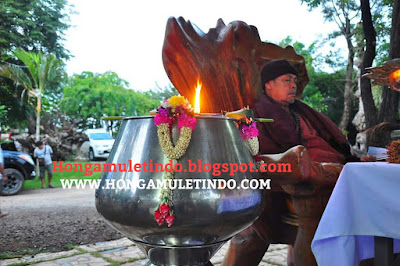 Thep Jamleng Pamorn - thai amulet for love, amulet for sale, kruba baeng, nakhon ratchasima,korat